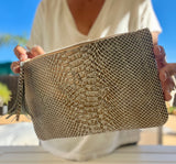 Pochette CHIC